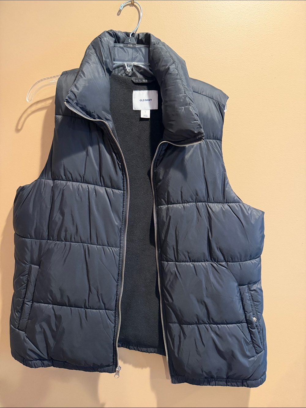 Old Navy Men's Dark Blue Quilted Puffer Vest